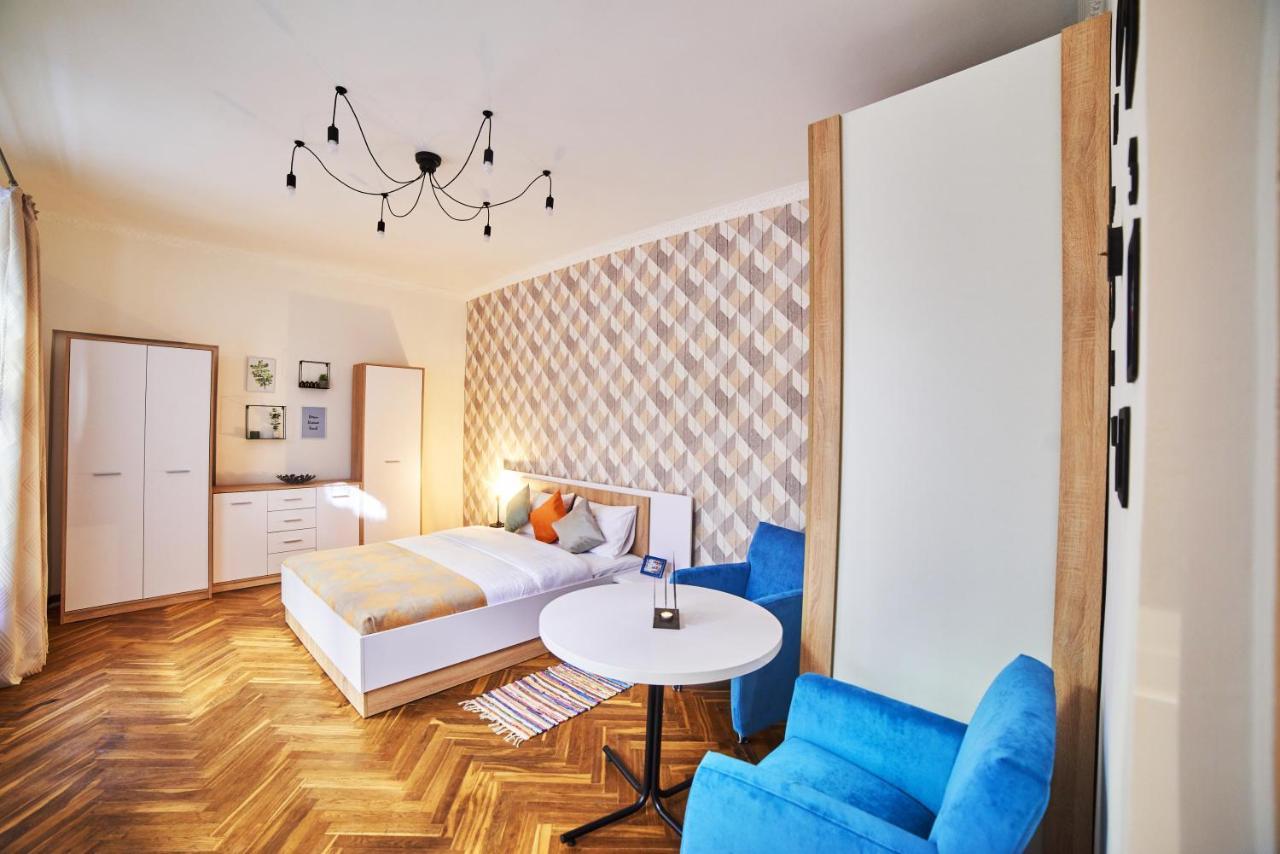 Style Apartments In Old Lviv Exterior photo